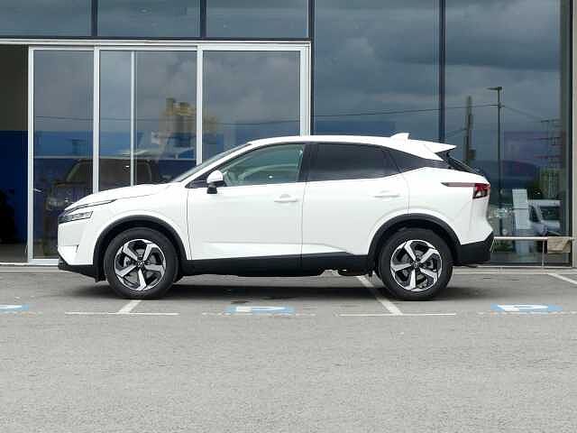 Nissan Qashqai 1.3 DIG-T MHEV N-CONNECTA 140 5P