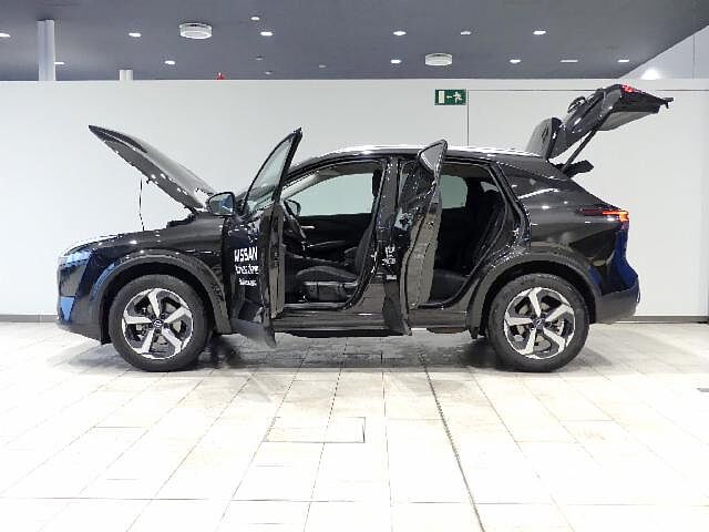 Nissan Qashqai 1.3 DIG-T MHEV N-CONNECTA 140 5P